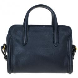 مملوكة مسبقًا Alexander McQueen Black Leather Mini Padlock Tote
