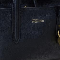 مملوكة مسبقًا Alexander McQueen Black Leather Mini Padlock Tote
