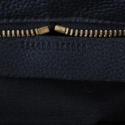 مملوكة مسبقًا Alexander McQueen Black Leather Mini Padlock Tote