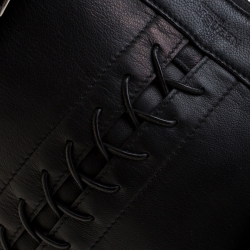 Pre Owned Alexander McQueen Black Leather Medium Lace Up Faithful De Manta Clutch