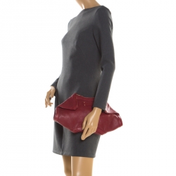 Alexander McQueen Red Leather Medium De Manta Clutch