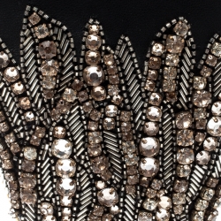 Pre Owned Alexander McQueen Black Embellished Clam Chain Clutch