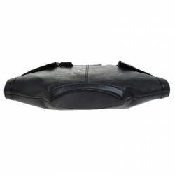 مملوكة مسبقًا Alexander McQueen Black Leather Medium De Manta Clutch