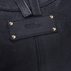 Pre Owned Alexander McQueen Black Leather Medium De Manta Clutch