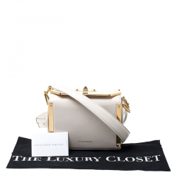 Pre Owned Alexander McQueen Off White Leather Box 19 Shoulder Bag