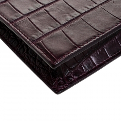 مملوكة مسبقًا Alexander McQueen Crocodile Embossed Leather Skull Knuckle Flat Clutch