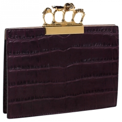 مملوكة مسبقًا Alexander McQueen Crocodile Embossed Leather Skull Knuckle Flat Clutch