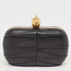 Pre Owned حقيبة كلاتش أليكساندر ماكوين صندوق جمجمة جلد لامعة سوداء