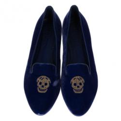 مملوكة مسبقًا Alexander McQueen Purple Velvet Skull Smoking Slippers Size 41