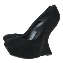 مملوكة مسبقًا Alexander McQueen Black Suede Armadillo Wedge Pumps Size 40
