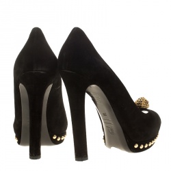 Pre Owned Alexander McQueen Black Suede Crystal Embellished Skull Peep Toe Platform Pumps Size 39