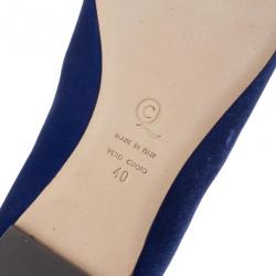 مملوكة مسبقًا Alexander McQueen Blue Velvet Skull Smoking Slippers Size 40