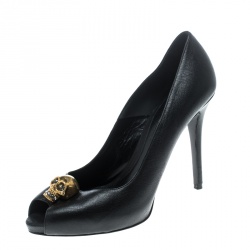 Alexander McQueen Black Leather Crystal Embellished Skull Detail Peep Toe Platform Pumps Size 38.5