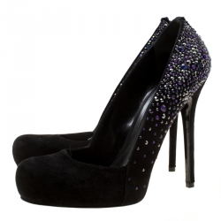 Pre Owned Alexander McQueen Black Suede Crystal Embellished Pumps Size 40