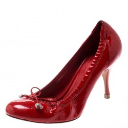 Pre Owned Alexander McQueen Red Patent Leather Bow Detail Scrunch Pumps Size 36