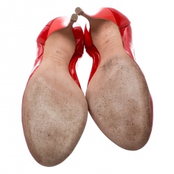 Pre Owned Alexander McQueen Red Patent Leather Bow Detail Scrunch Pumps Size 36