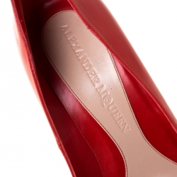 Pre Owned Alexander McQueen Red Leather Pointed Toe Pumps Size 41
