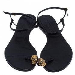 Pre Owned Alexander McQueen Black Leather Skull Toe Ring Sandals Size 37
