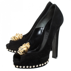 Pre Owned Alexander McQueen Black Suede Skull Peep Toe Platform Pumps Size 35