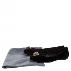 Pre Owned Alexander McQueen Black Velvet Skull Ballet Flats Size 40