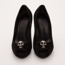 Pre Owned Alexander McQueen Black Suede Skull Peep Toe Pumps Size 37.5