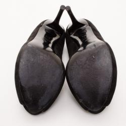 Pre Owned Alexander McQueen Black Suede Skull Peep Toe Pumps Size 37.5