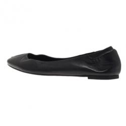 مملوكة مسبقًا حذاء اليكساندر ماكوين بجمجمة ترتر أسود باليرينا فلات مقاس 39