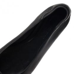 مملوكة مسبقًا حذاء اليكساندر ماكوين بجمجمة ترتر أسود باليرينا فلات مقاس 39