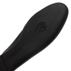 مملوكة مسبقًا حذاء اليكساندر ماكوين بجمجمة ترتر أسود باليرينا فلات مقاس 39