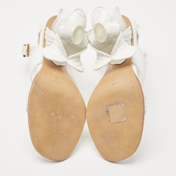 Pre Owned Alexander McQueen White Leather Flower Heel Ankle Strap Sandals Size 39