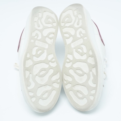 مملوكة مسبقًا Alexander McQueen White/Purple Leather Larry Sneakers Size 38.5
