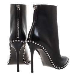 Pre Owned بوت للكاحل أليكساندر وانغ ماغداليندا جلد أسود مثقب مقاس 37