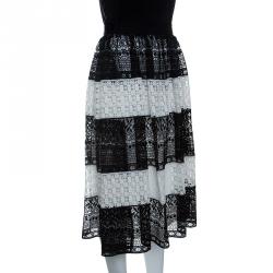 Pre Owned Alice + Olivia Black Floral Embroidered Stripe Detail Birdie Skirt M