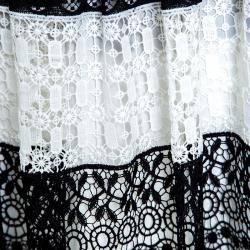 Pre Owned Alice + Olivia Black Floral Embroidered Stripe Detail Birdie Skirt M