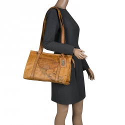 Pre Owned Alviero Martini 1A Classe Map Printed Coated Canvas Tote