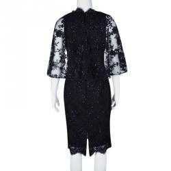 مملوكة مسبقًا Badgley Mischka Navy Blue Sequined Lace Cape Sheath Cocktail Dress S