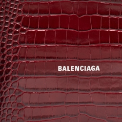 مملوكة مسبقًا Balenciaga Red Croc Embossed Leather Flat Zip Pouch