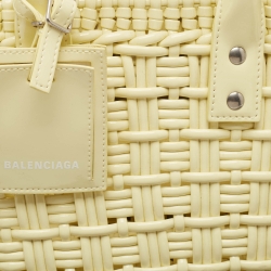 مملوكة مسبقًا Balenciaga Cream Woven Faux Leather XS Bistro Basket Bag