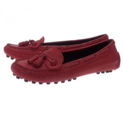 Pre Owned حذاء لوفرز بالنسيياغا آرينا بروج جلد أحمر مقاس 38.5