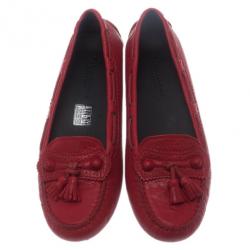 Pre Owned حذاء لوفرز بالنسيياغا آرينا بروج جلد أحمر مقاس 38.5