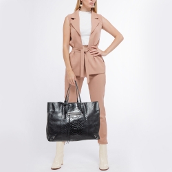 مملوكة مسبقًا حقيبة بالنسياغا بابيير A4 جلد أحمر