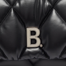 مملوكة مسبقًا Balenciaga Black Quilted Leather Touch Puffy Clutch