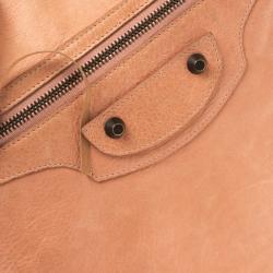 Pre Owned Balenciaga Rose Blush Leather Classic Day RH Hobo