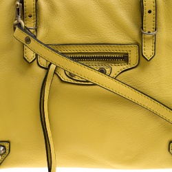 مملوكة مسبقًا Balenciaga Curry Leather Mini Papier A4 Magnet Tote