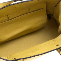 مملوكة مسبقًا Balenciaga Curry Leather Mini Papier A4 Magnet Tote