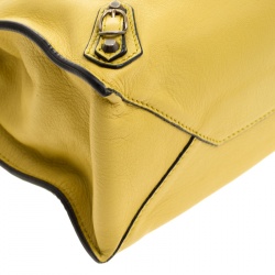 مملوكة مسبقًا Balenciaga Curry Leather Mini Papier A4 Magnet Tote