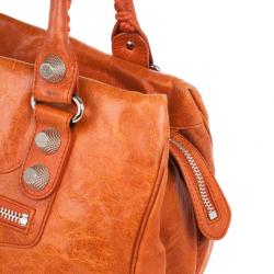 مملوكة مسبقًا Balenciaga Orange Lambskin Giant Mid Day Satchel