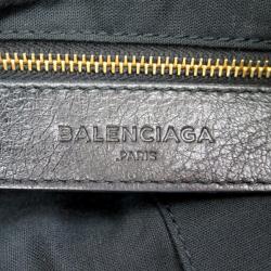 Pre Owned حقيبة كتف بالنسيياغا جاينت هيب جلد خروف أسود 