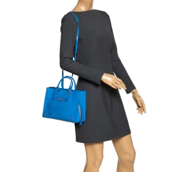 مملوكة مسبقًا Balenciaga Blue Python Papier A6 Side Zip Tote