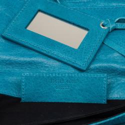 مملوكة مسبقًا Balenciaga Blue Giant Envelope Clutch